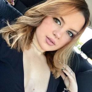 Meet your Posher, Maylin